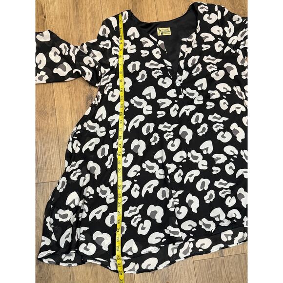 Show Me Your Mumu Blouse Black Gray Abstract Leopard Print Women’s L - Picture 6 of 7